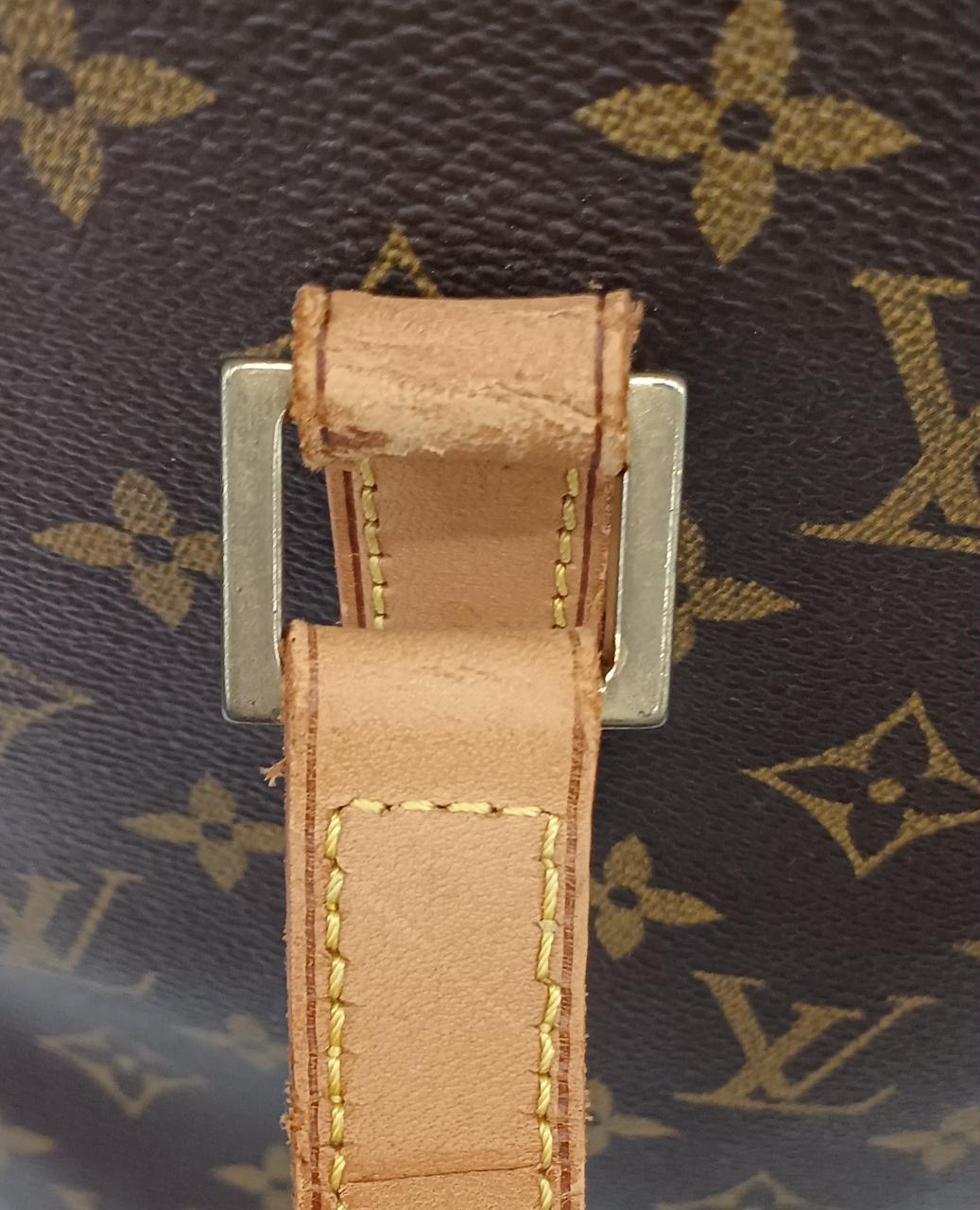 レザー劣化あり