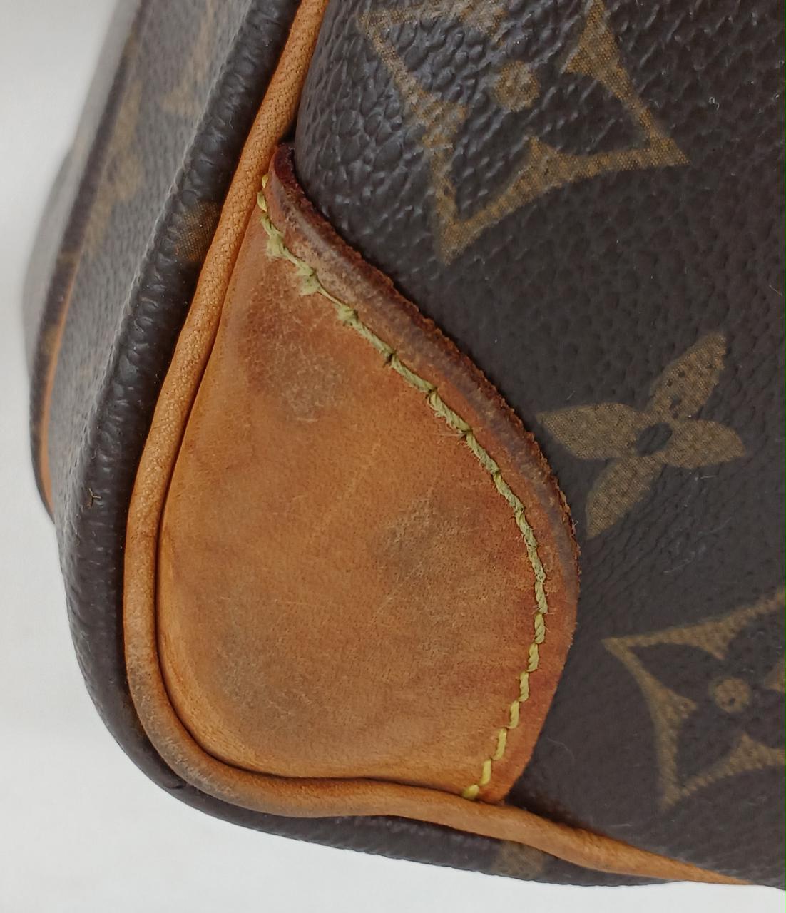 スレキズ汚れ有り