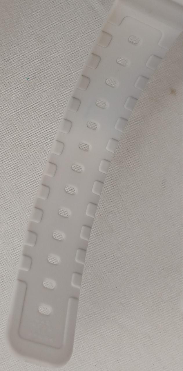 黄ばみ汚れ有り