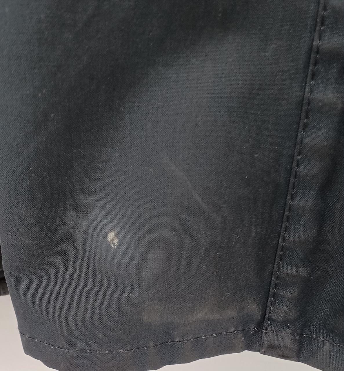 スレキズ汚れ有り