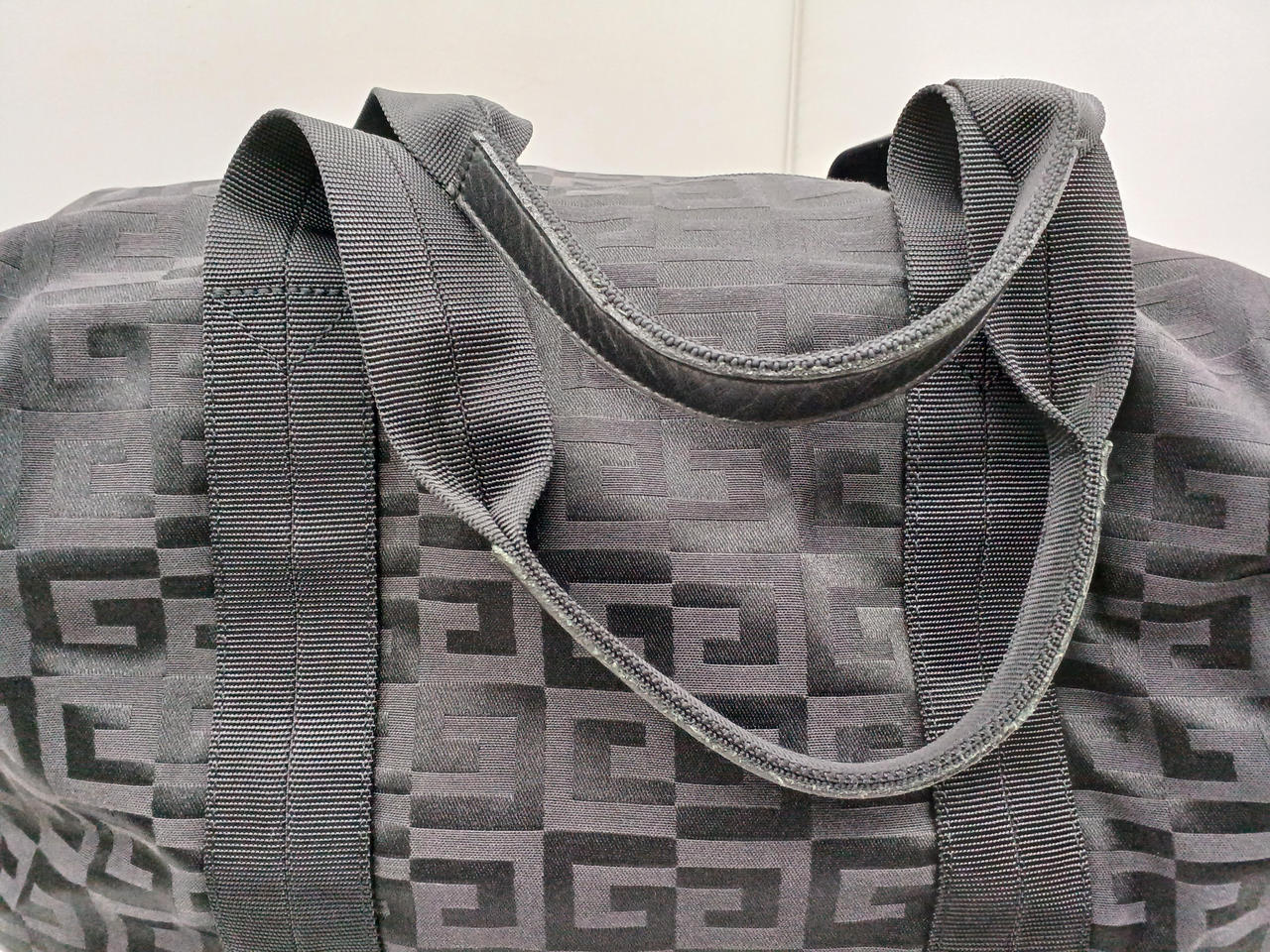 持ち手部分使用感あります。