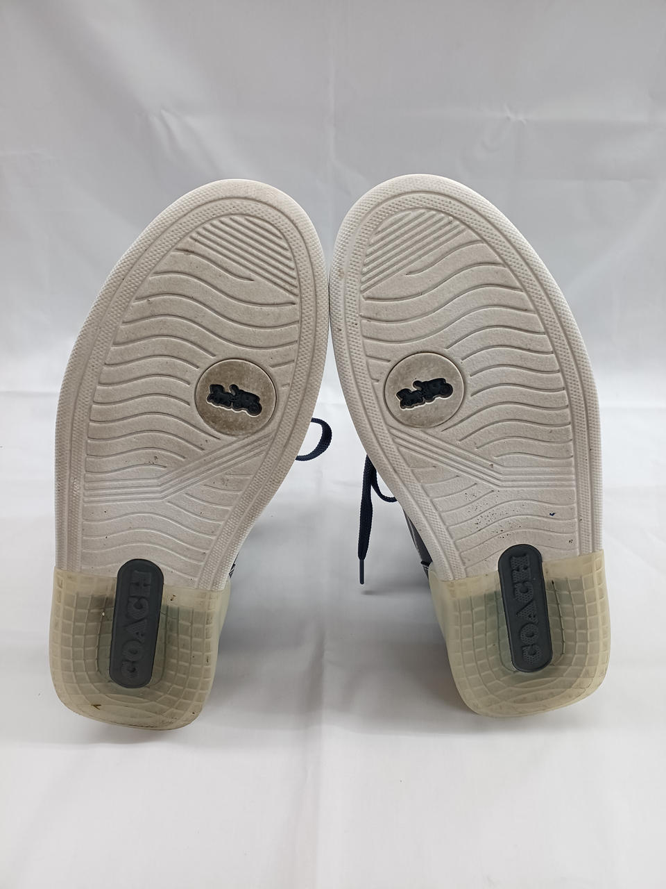 靴底使用感ございます。