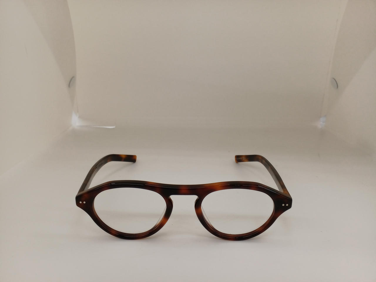 レンズ幅
約3.5×5cm