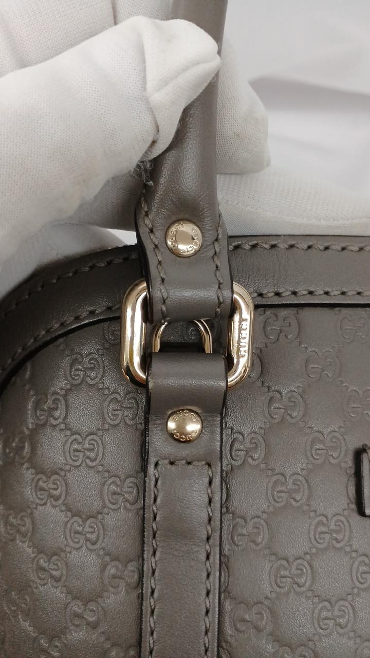 金属部にロゴあり