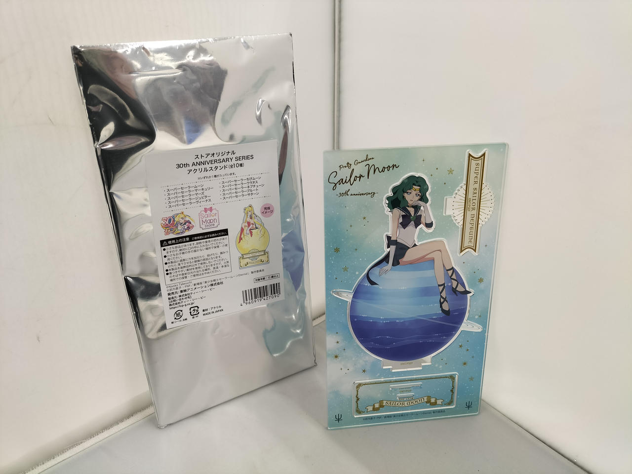 30周年記念アクリルスタンド　袋付き