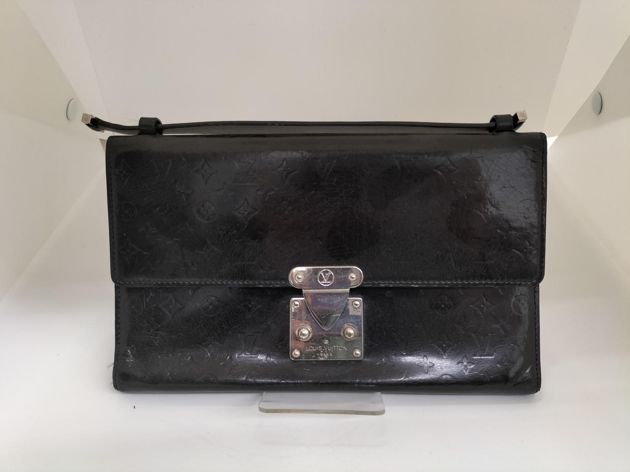 高さ　約14cm
横　約22cm