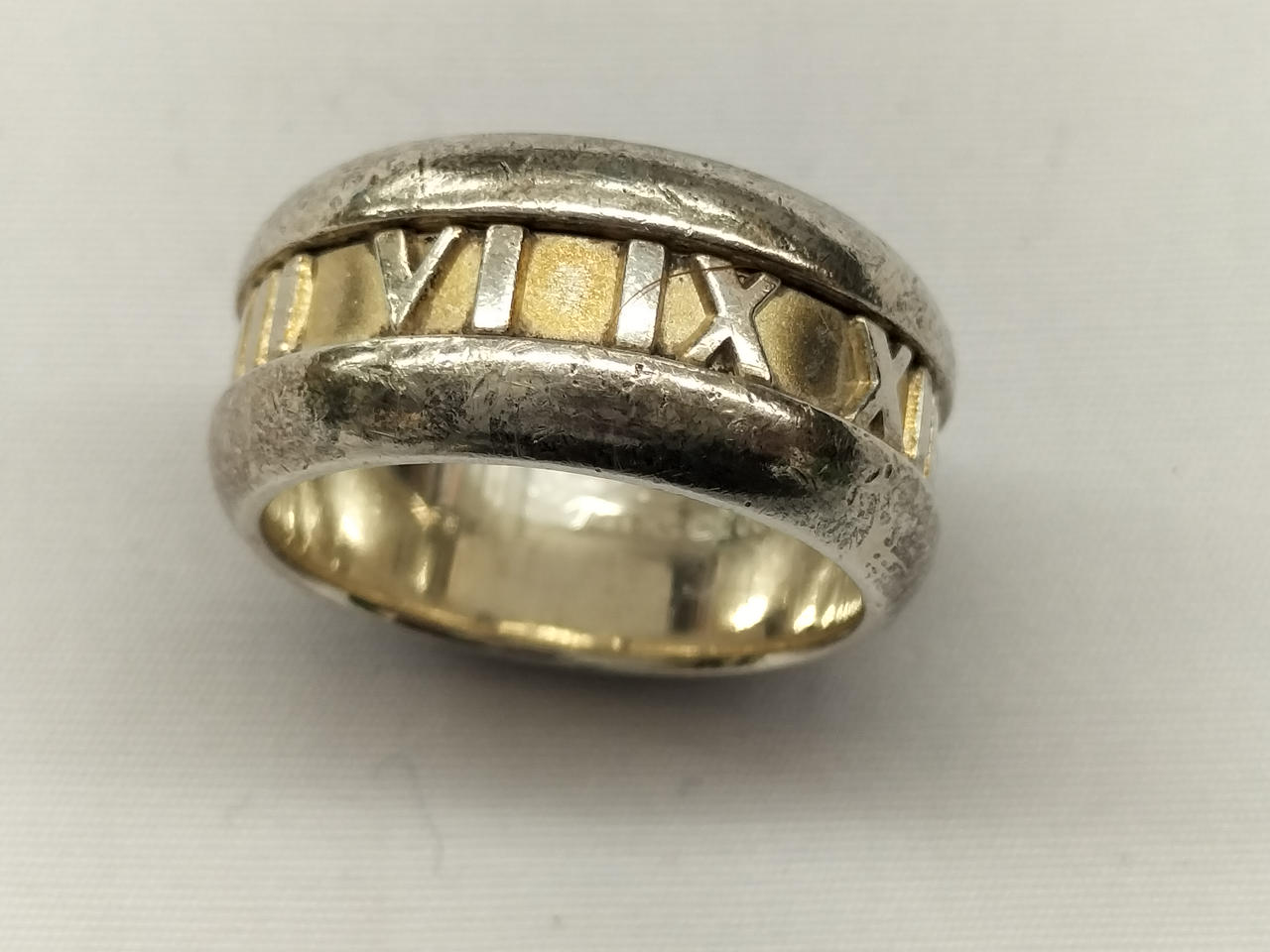 ティファニーのアトラスリングです。