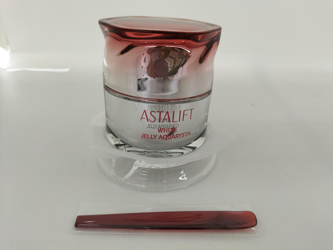 定価価格11.000円