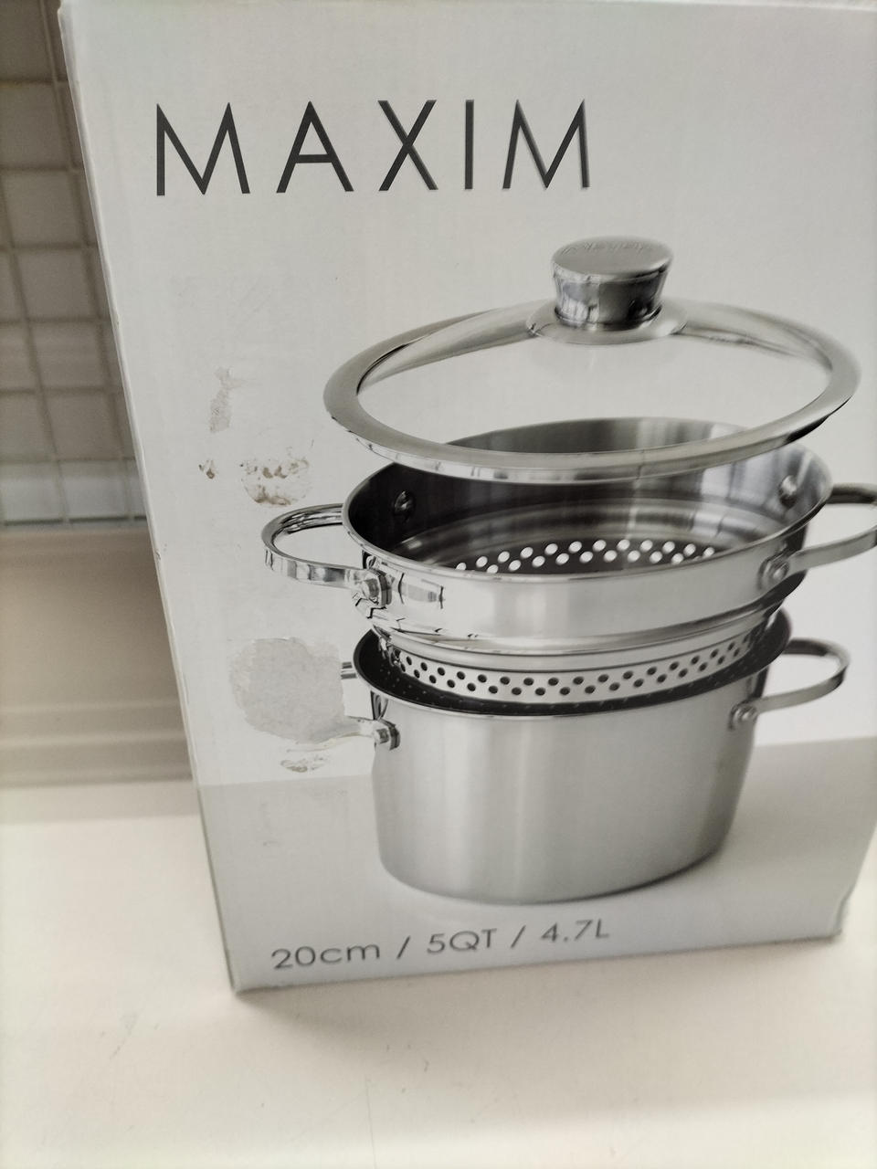 外箱両側面にハガレあり。