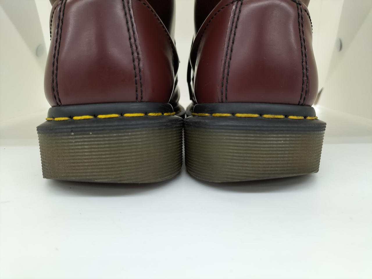 ソール部分　すり減りあり