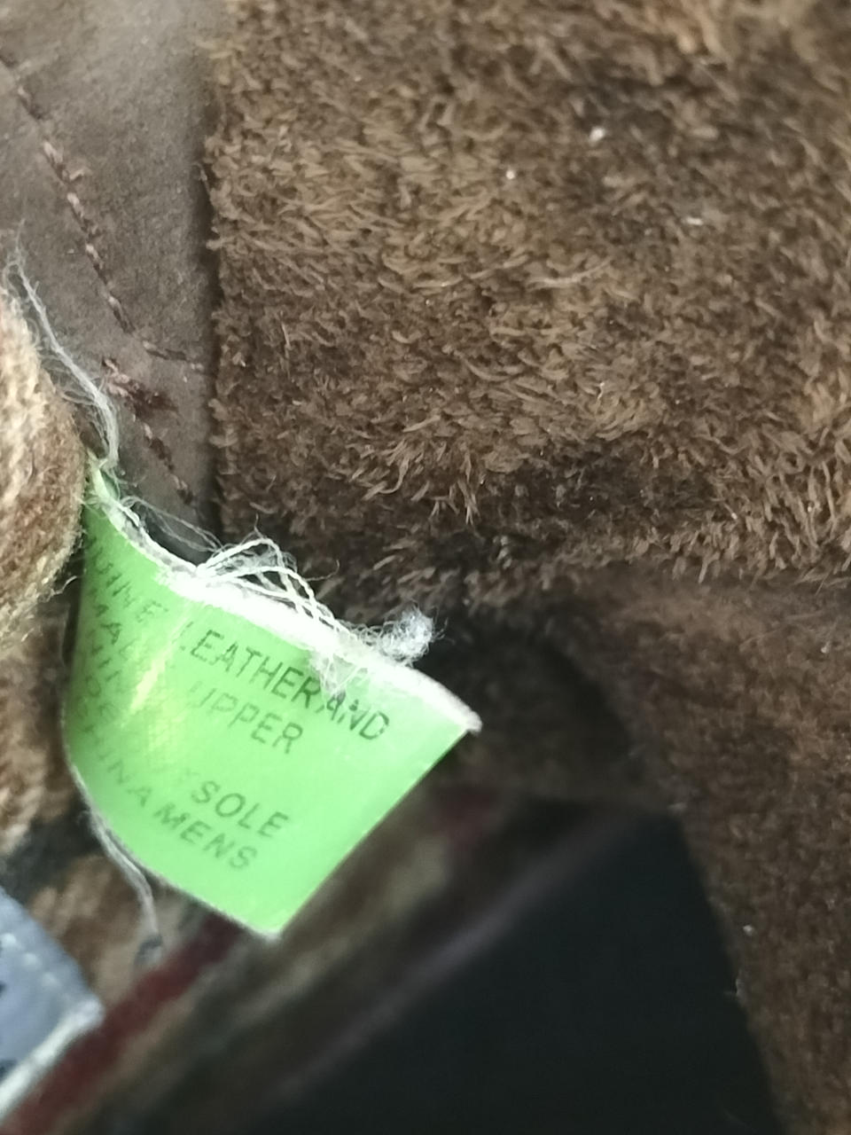 タグほつれあり