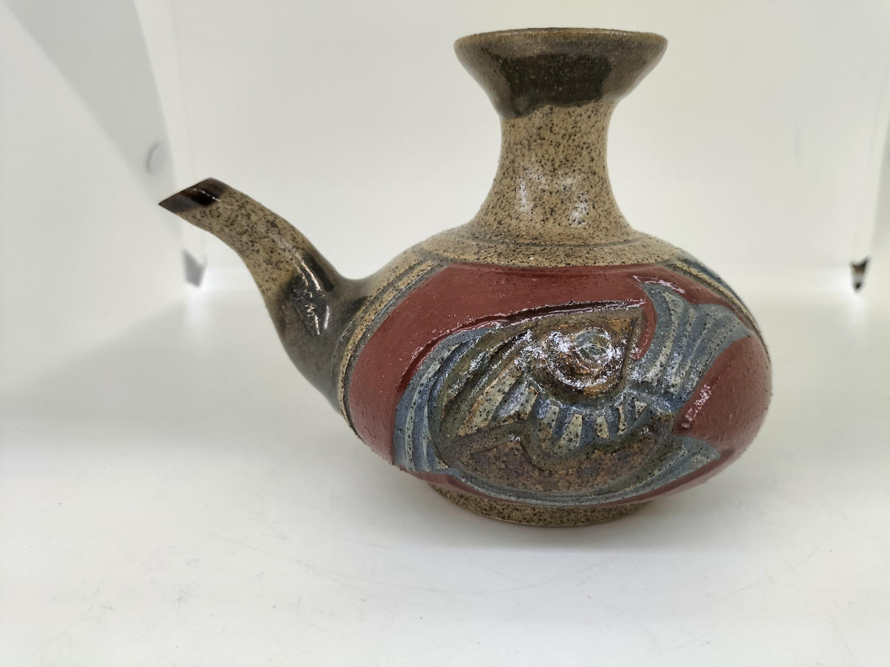 横　約16cm
高さ　約12cm