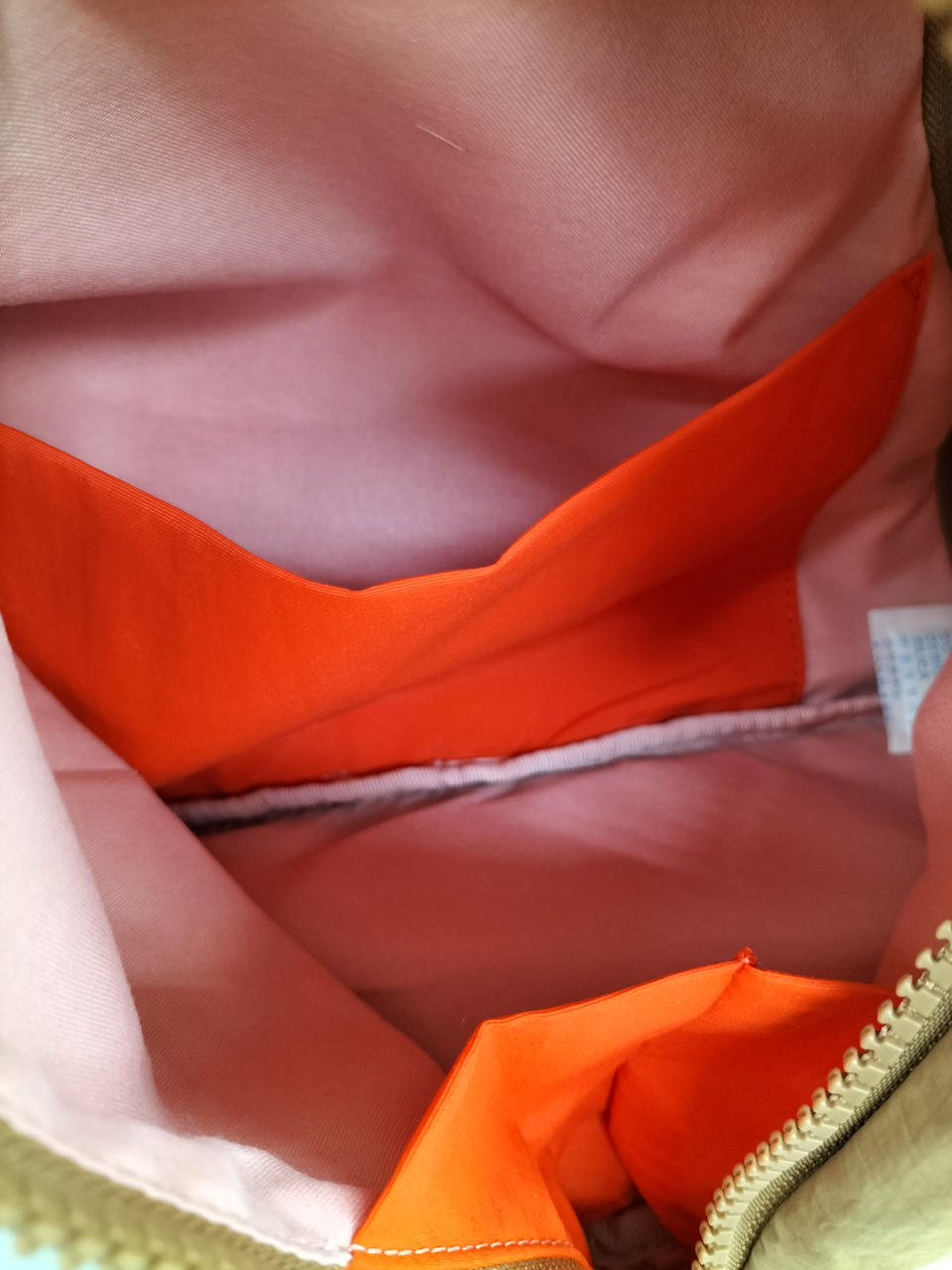 内ポケット
大×1　小×1