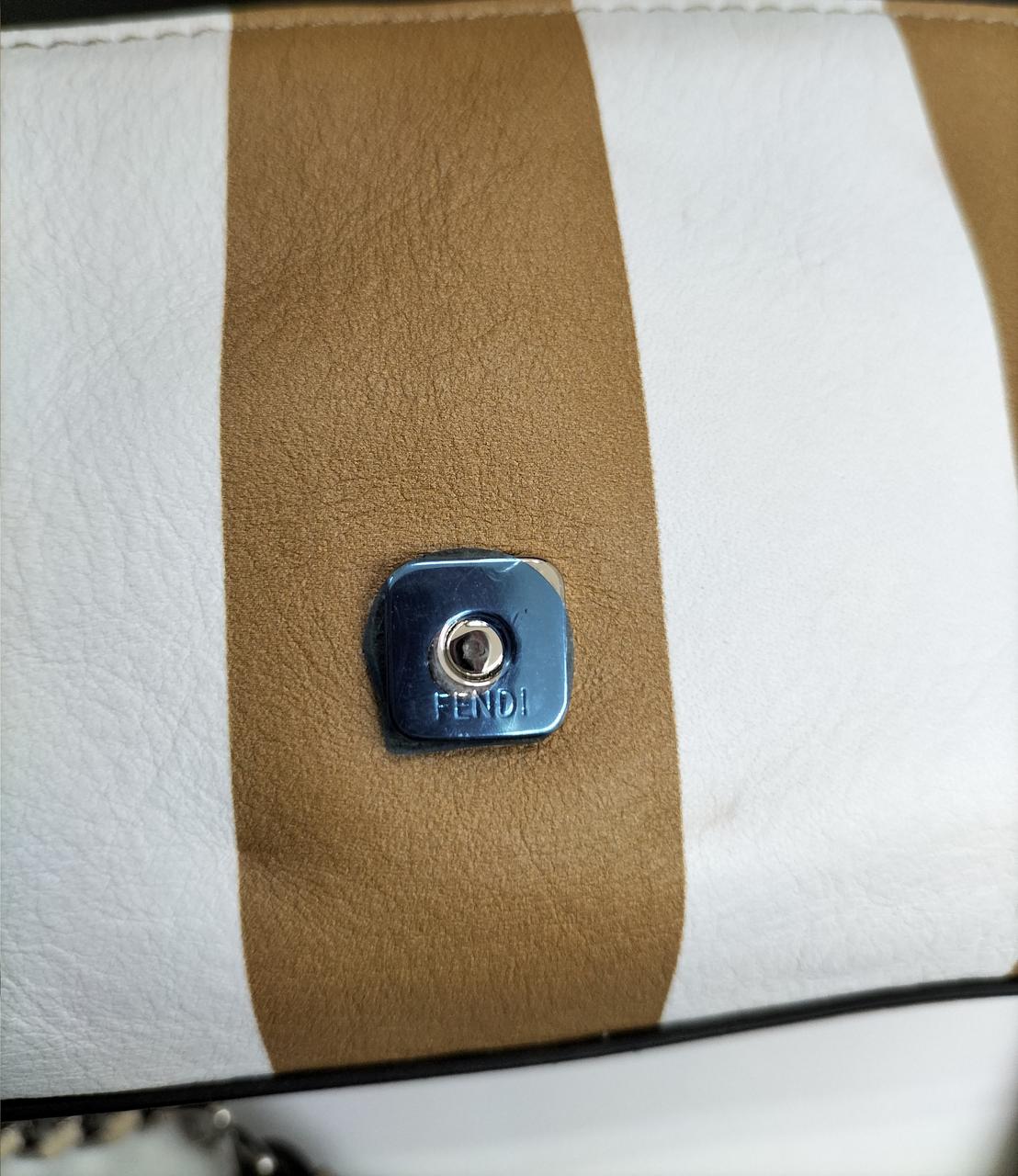 保護フィルムあり