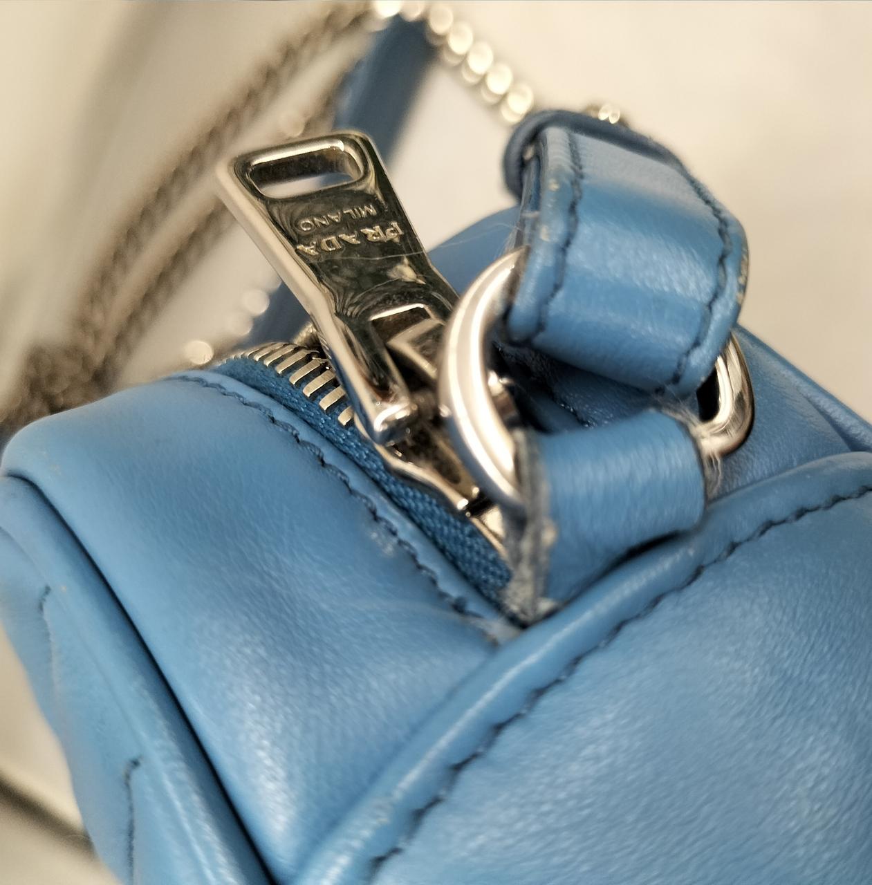 バッグの付け根にイタミあり