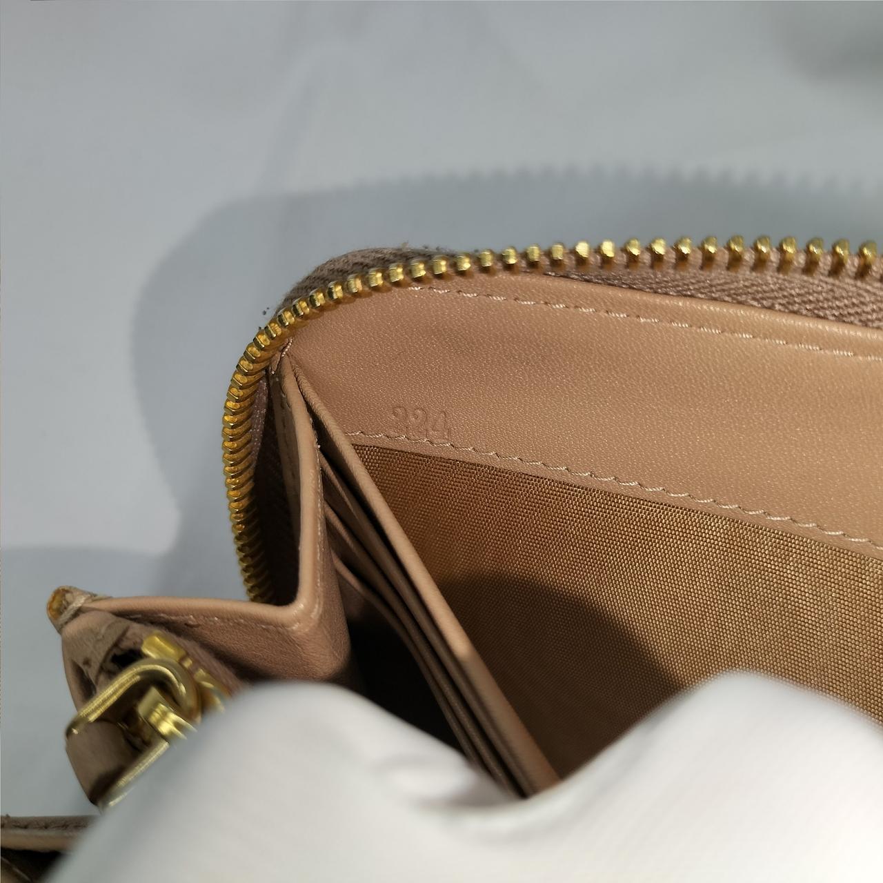 ナンバー刻印あり