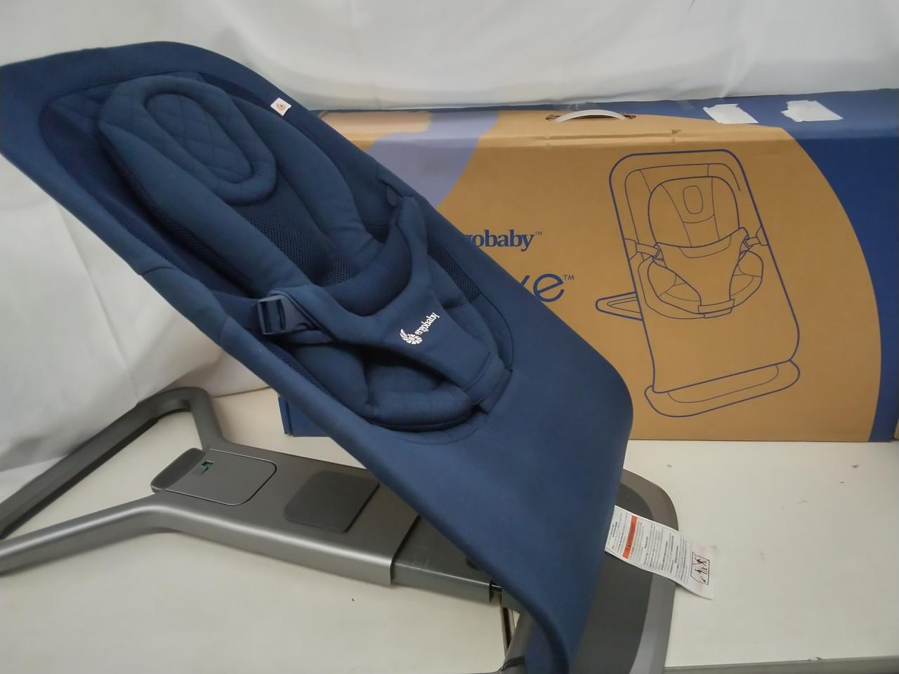 ergobabyのバウンサーです。