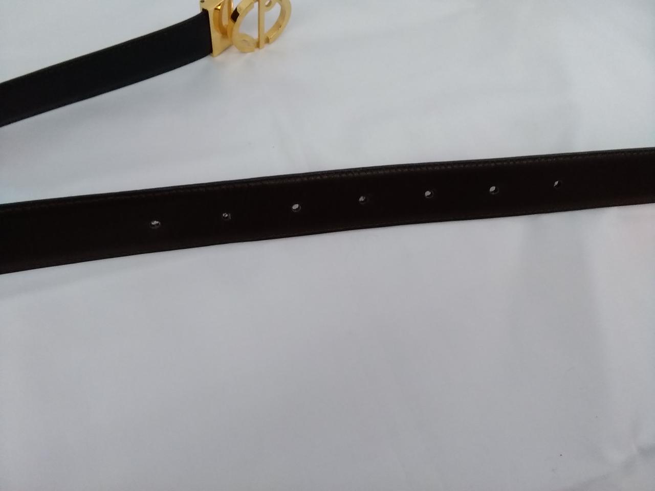 穴は7つ空いてます。