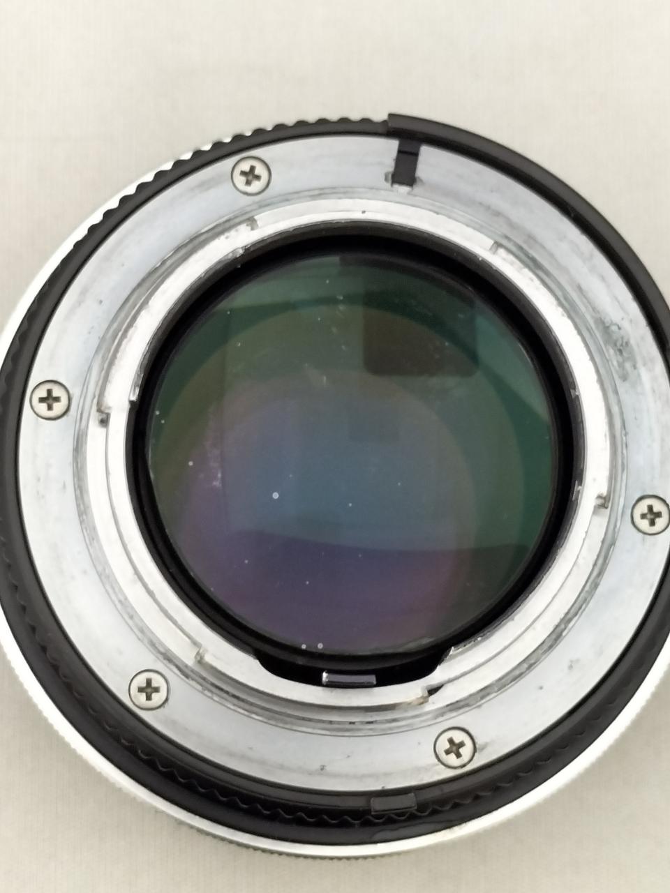 レンズ内、カビ・ゴミあり。