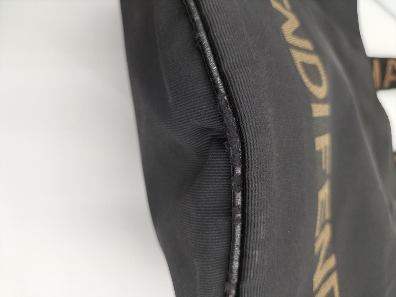 バッグ底面一周劣化あり