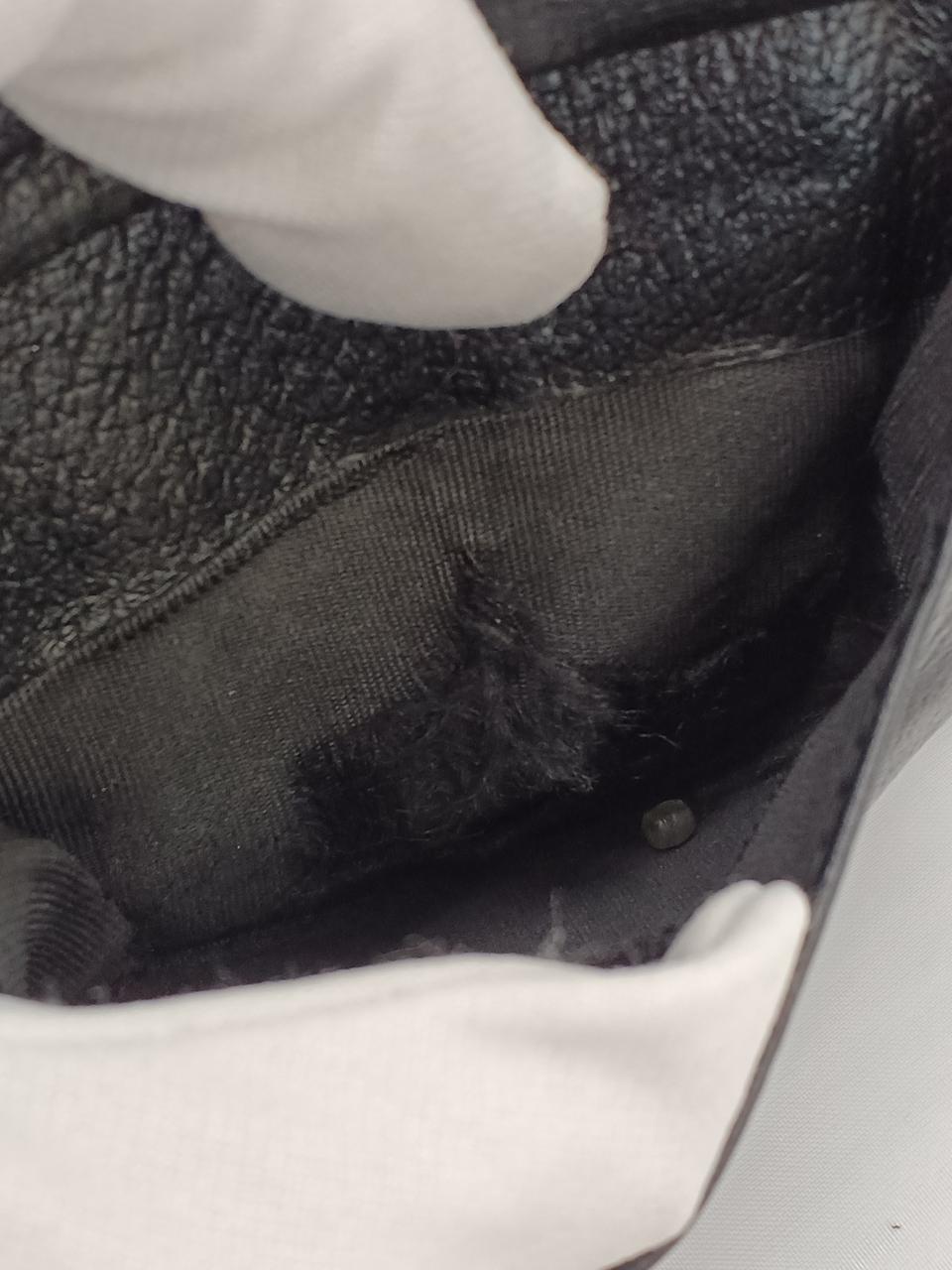 小銭入れ破れあり