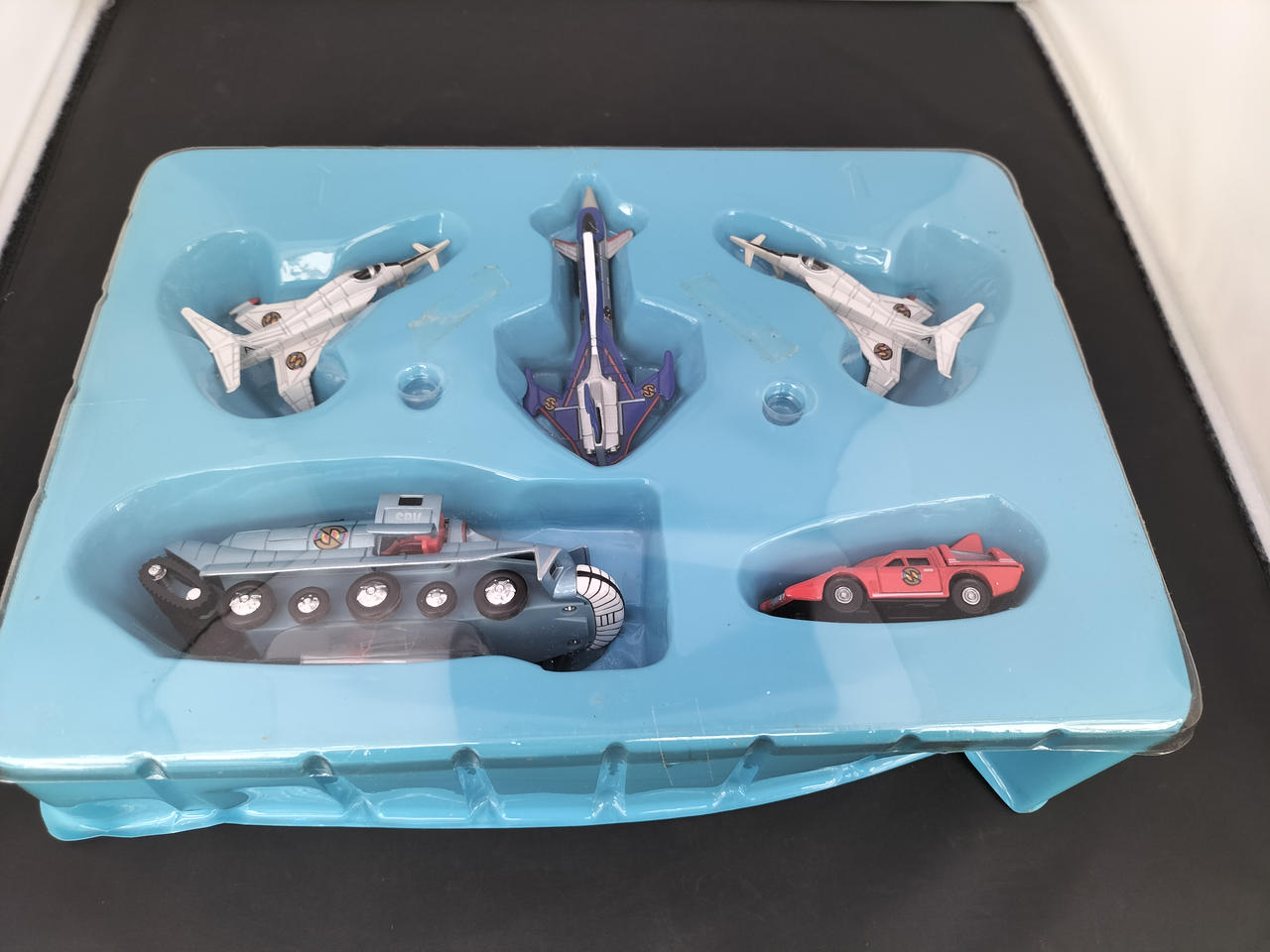 中身は未開封品です