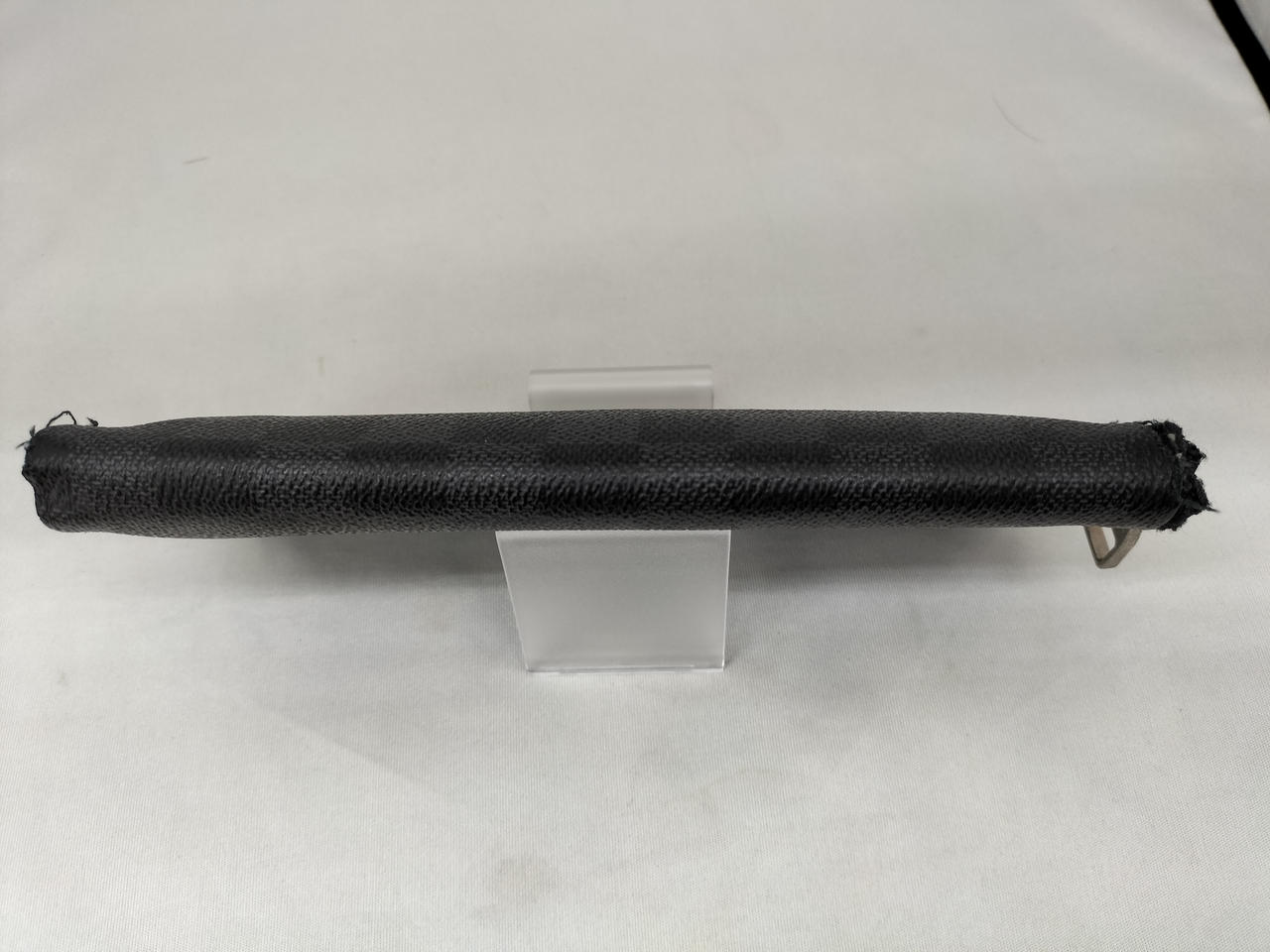 剥がれ、糸ほつれあり