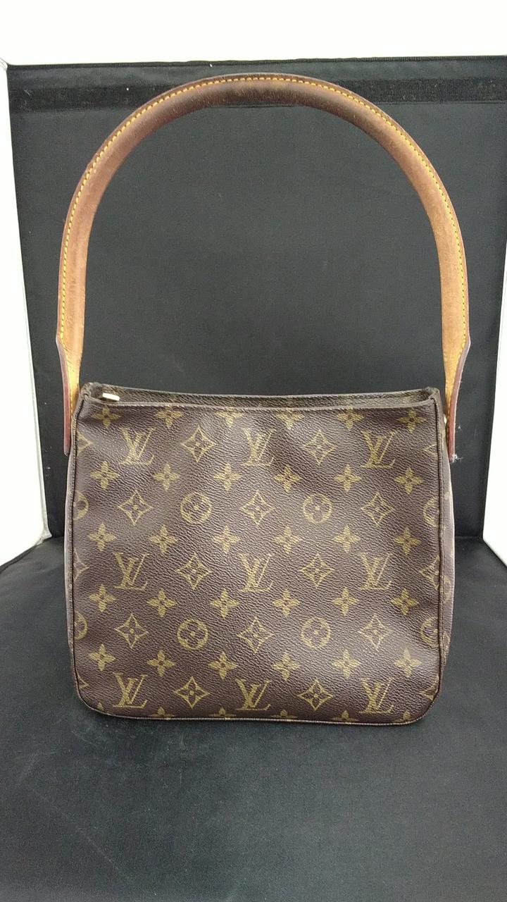 ハンドルにシミ、キズあり