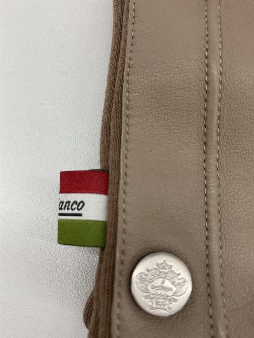 左手小指側のみタグ