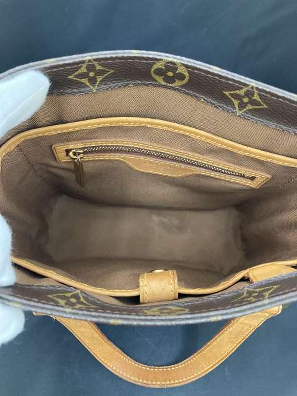 内底シミあり
