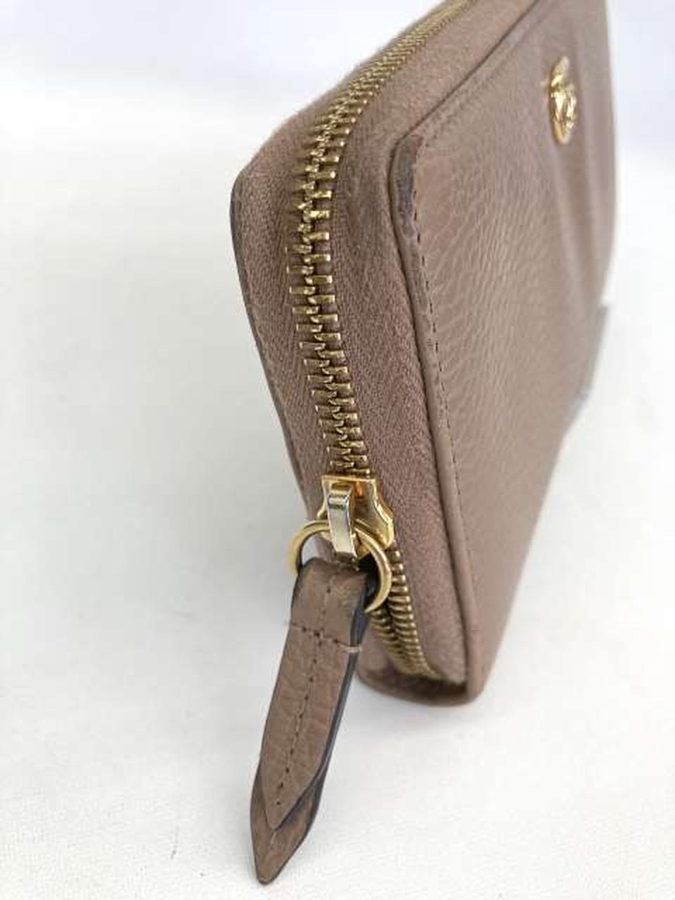 角スレ汚れあり