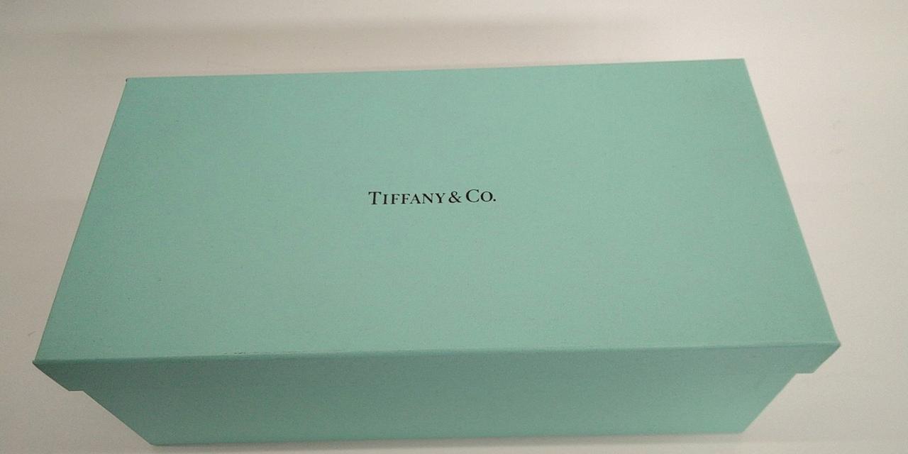 箱少々傷み汚れ現状