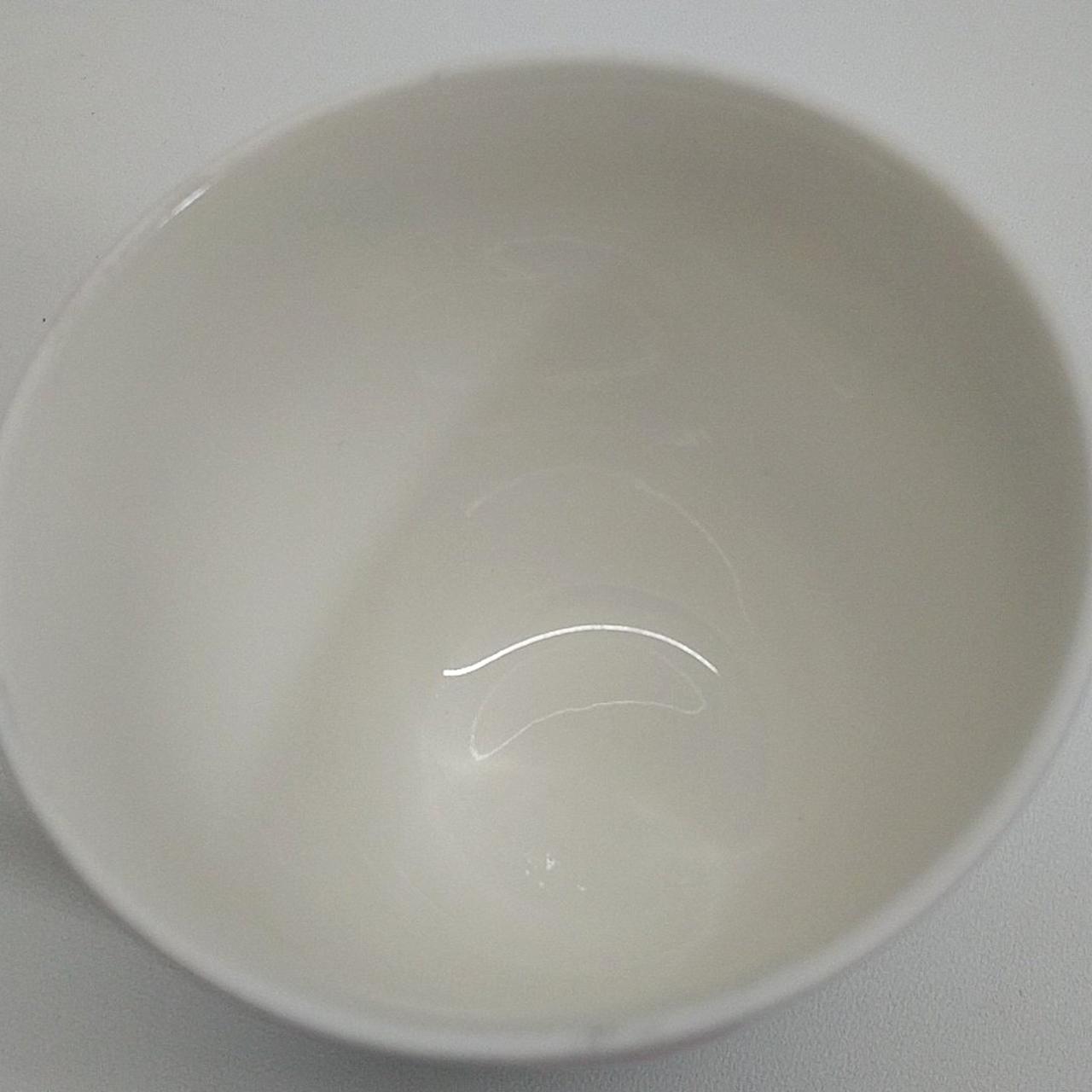 黄色カップ淵黒くスレ、汚れ、現状。