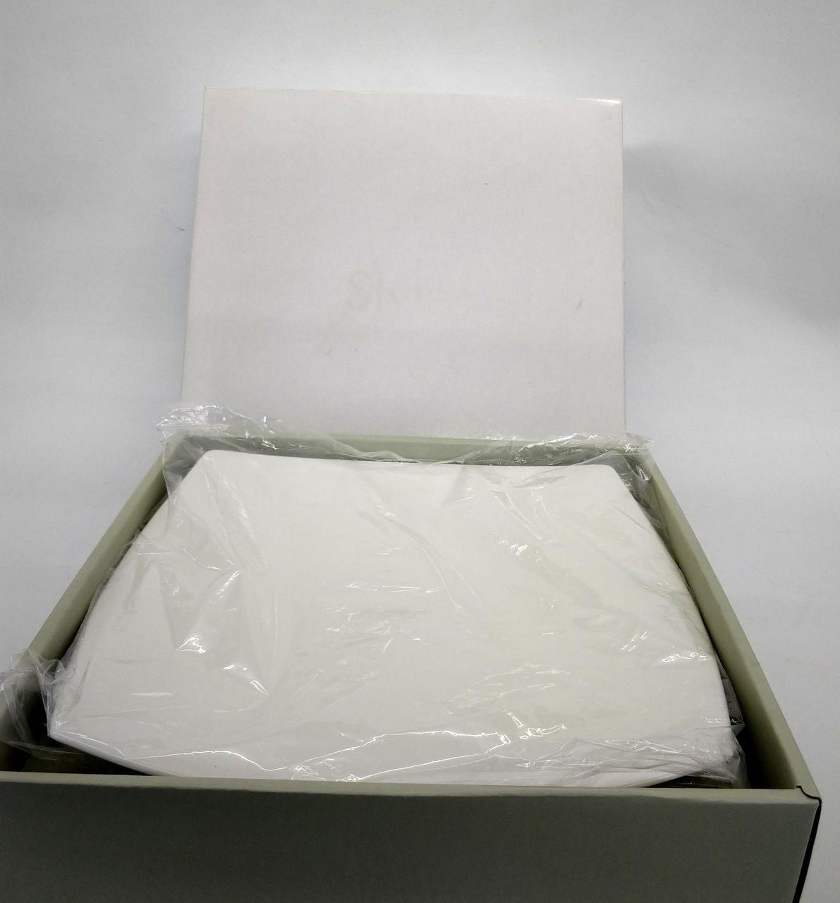 説明書等付属品なし。