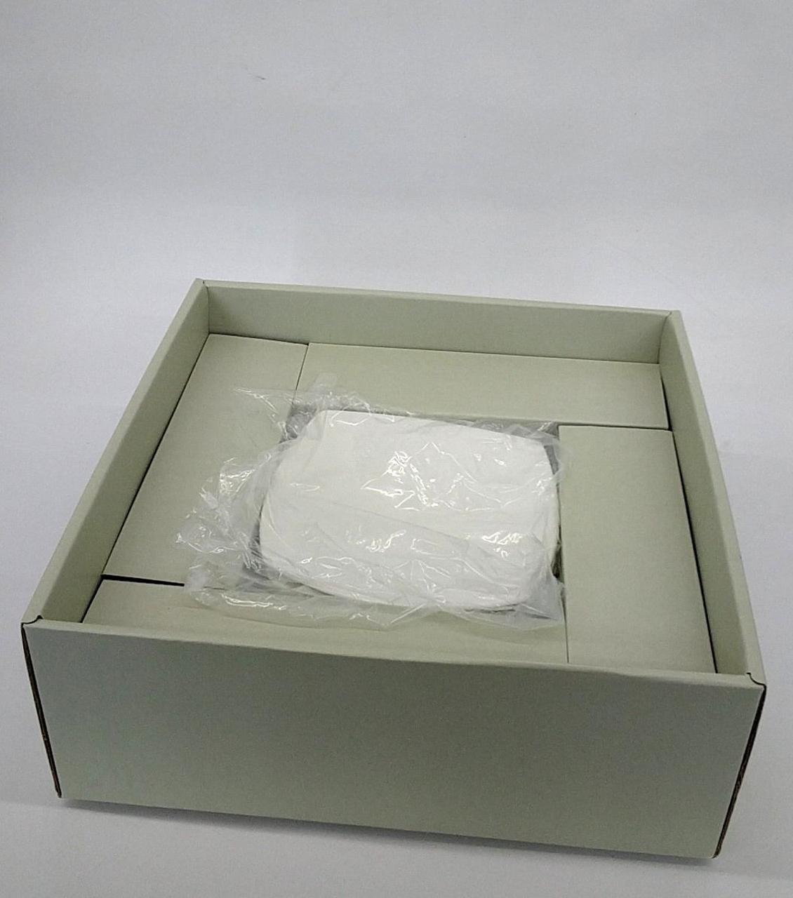 大皿の下です。