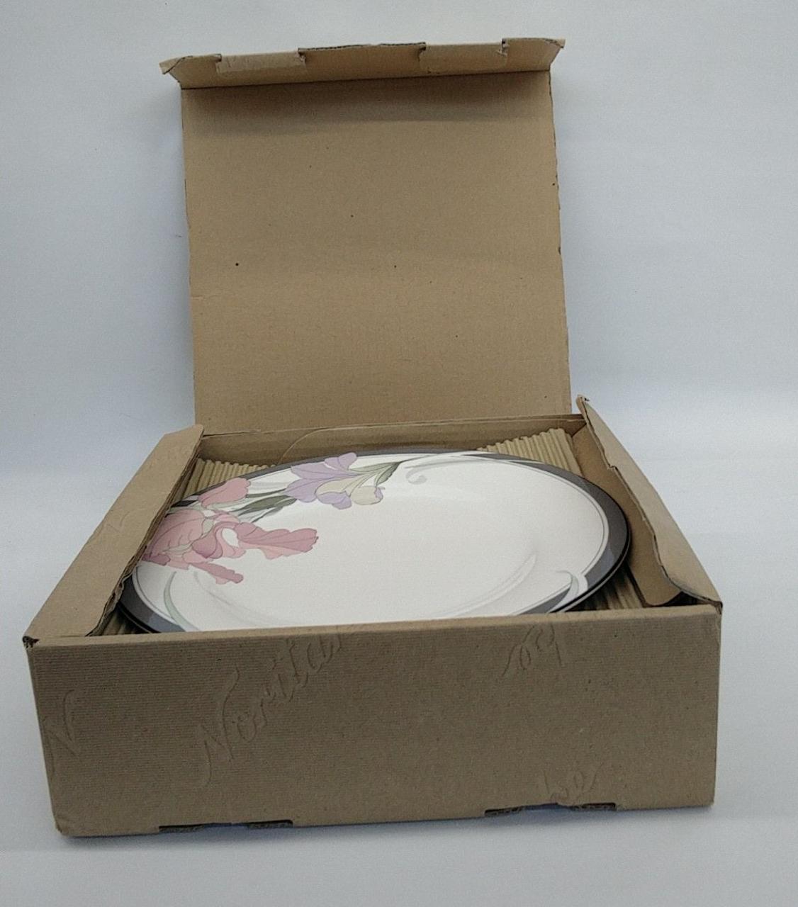 説明書等付属品なし。