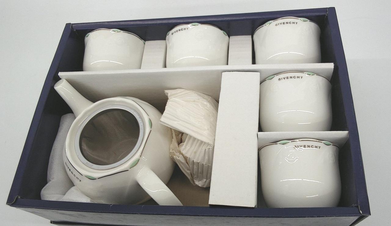 説明書等付属品なし。