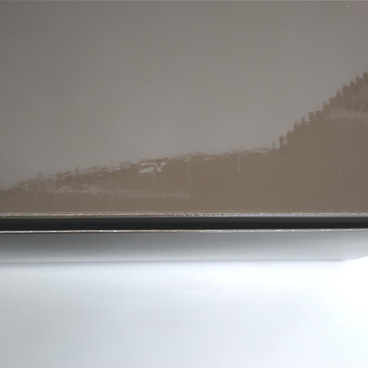 箱裏、少々ヘコみ.汚れ等あり。