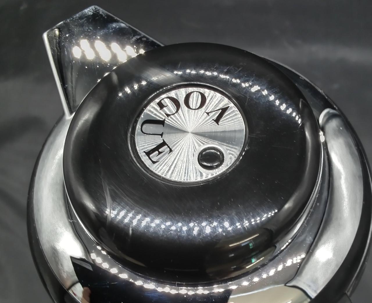 所々キズ等あります。