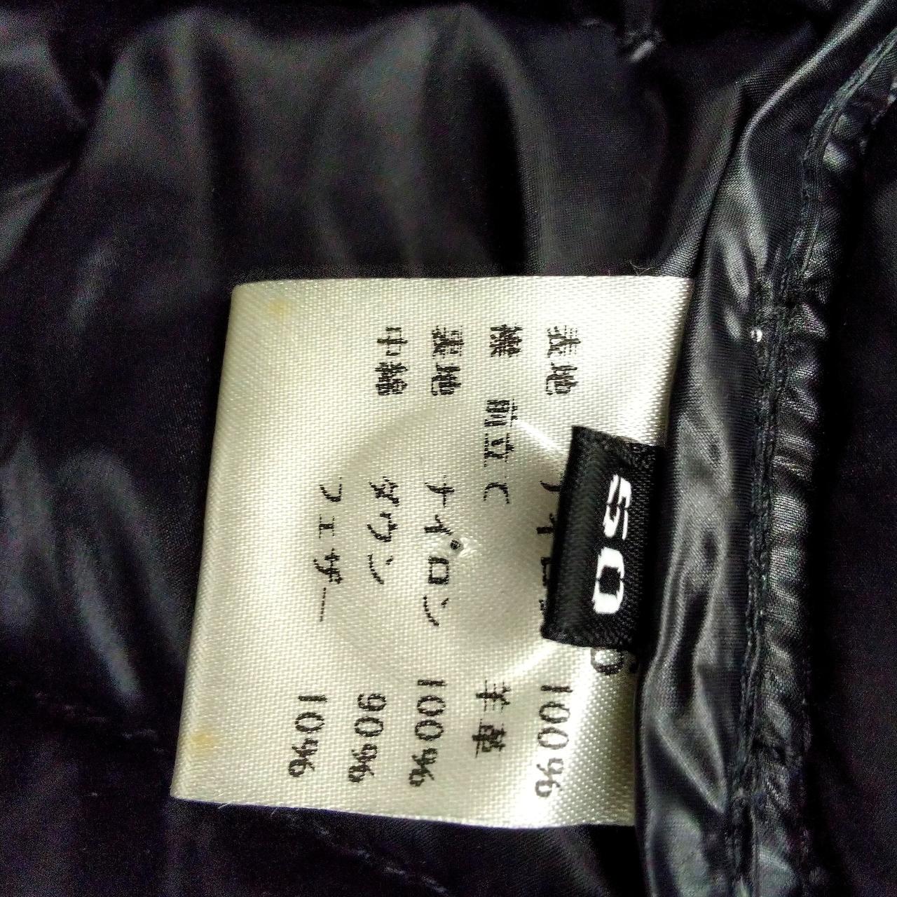 タグに少々染みあり。