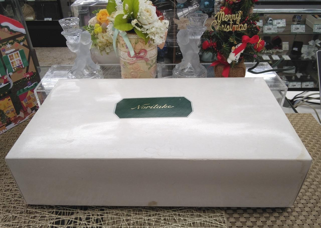 説明書等付属品なし。