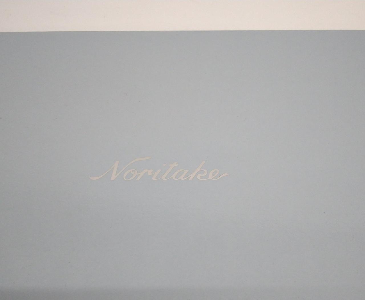 箱の刻印シルバーです。