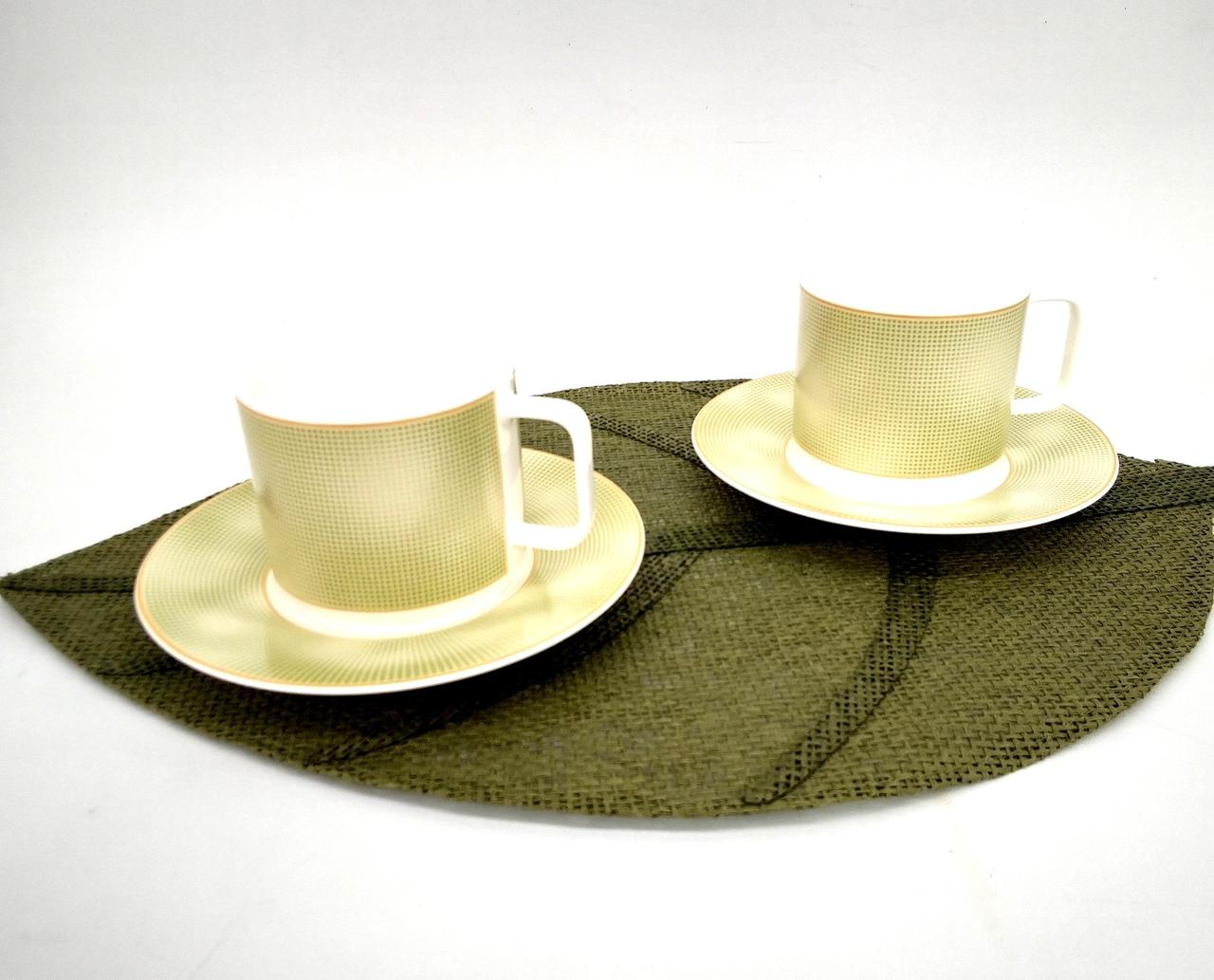 葉っぱのマットは付きません。