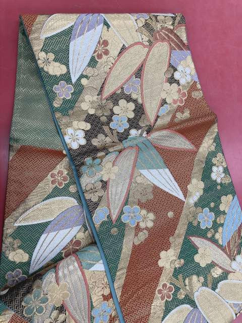 たたみしわあり