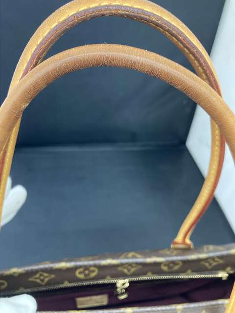 ハンドル革シミあり