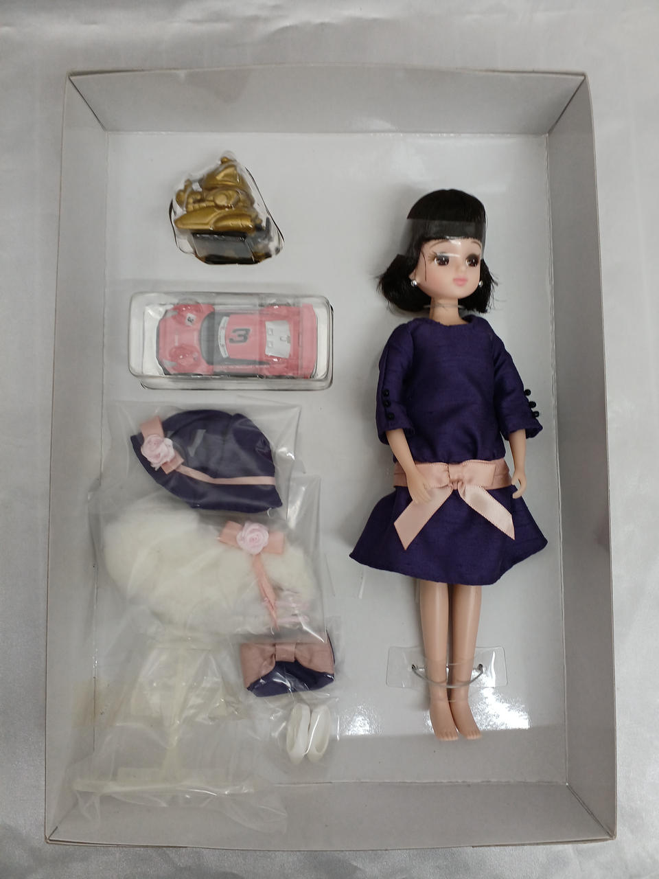 TAKARA 株主優待品 リカちゃん以外 チョロQとベイブレードセットで TAKARA 株主優待品 リカちゃん以外 チョロQとベイブレードセット