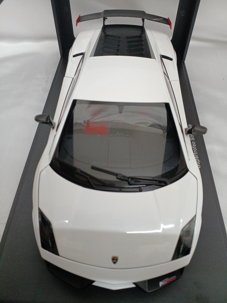 AUTOART|ガヤルド LP570 スーパートロフェオ ストラダーレ