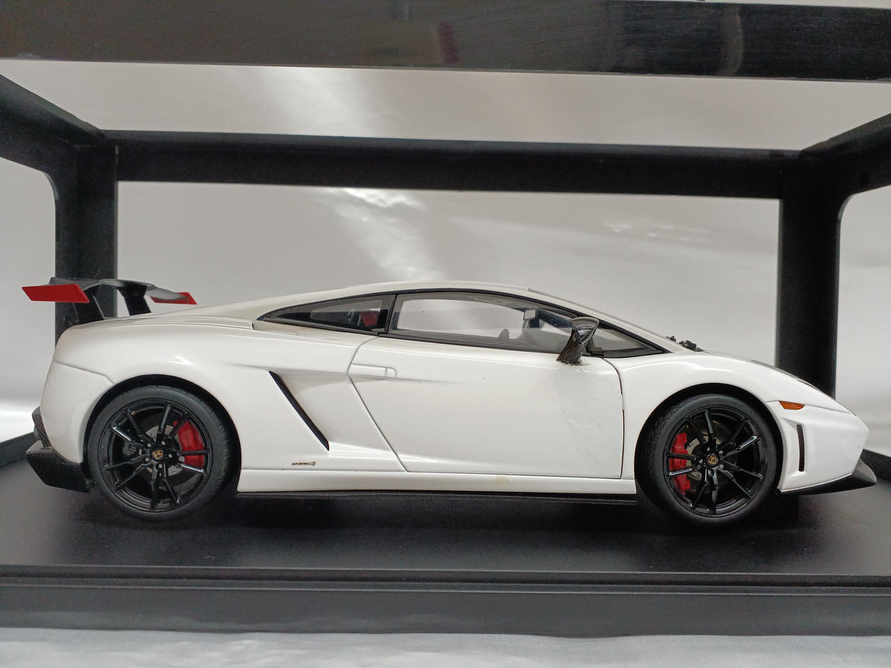 ルックスマート 1/43ランボルギーニ ガヤルド スーパートロフェオストラダーレ 予約] ルックスマート 1/43 ランボルギーニ ウラカン スーパー