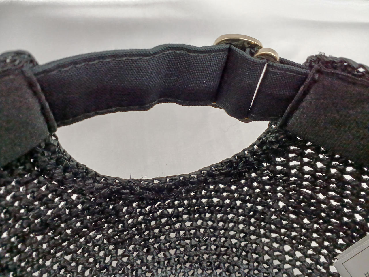 ベルトにヨレあり