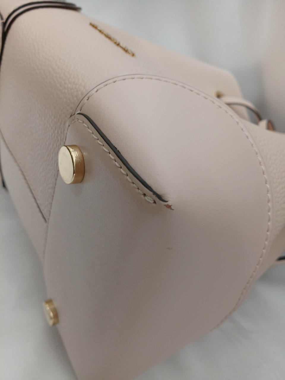 スレ·キズあり